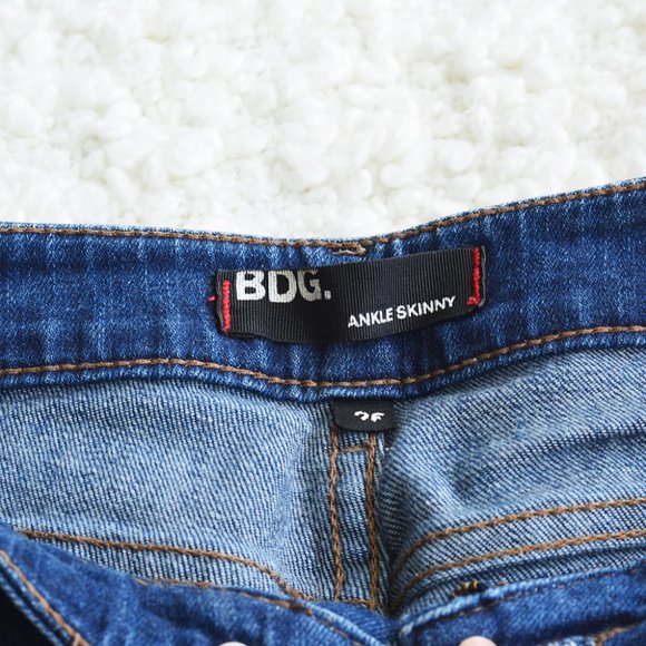 3/$30 - Urban Outfitters BDG Jeans - Picture 2 of 5